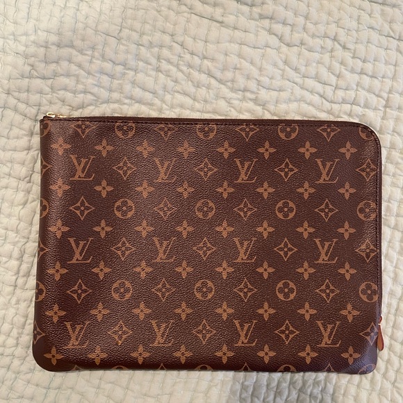 NWT Louis Vuitton Etui Voyage MM - Picture 2 of 10